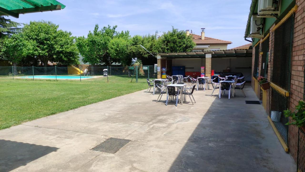 Alberg Restaurant Bellavista Santa Pau Luaran gambar