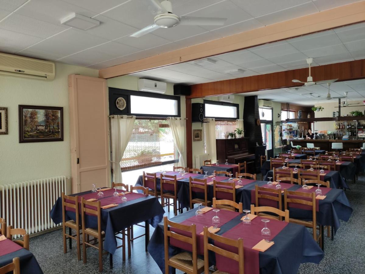 Alberg Restaurant Bellavista Santa Pau Luaran gambar